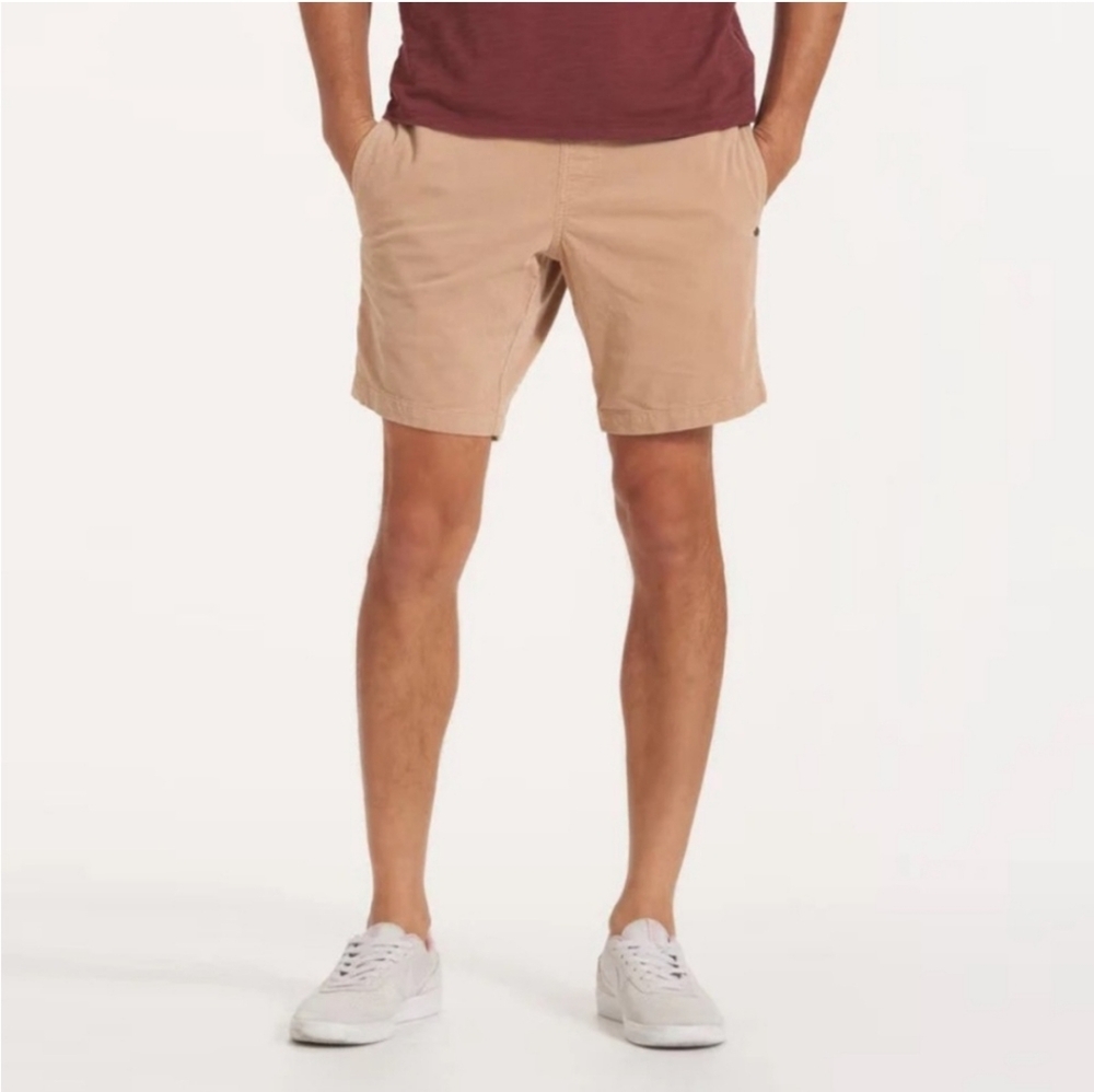 Vuori Men's Tan Shorts